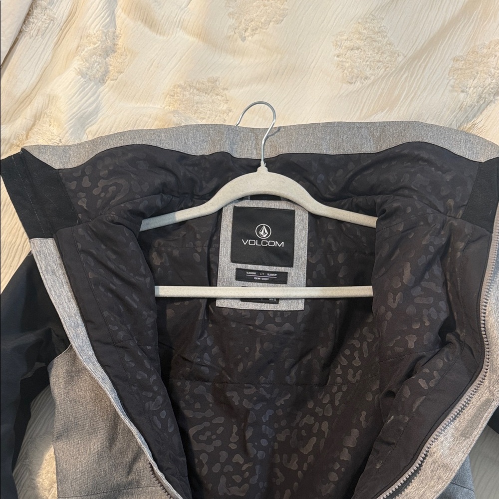 Volcom Two-Tone Jacket with Patterned Lining - image 1